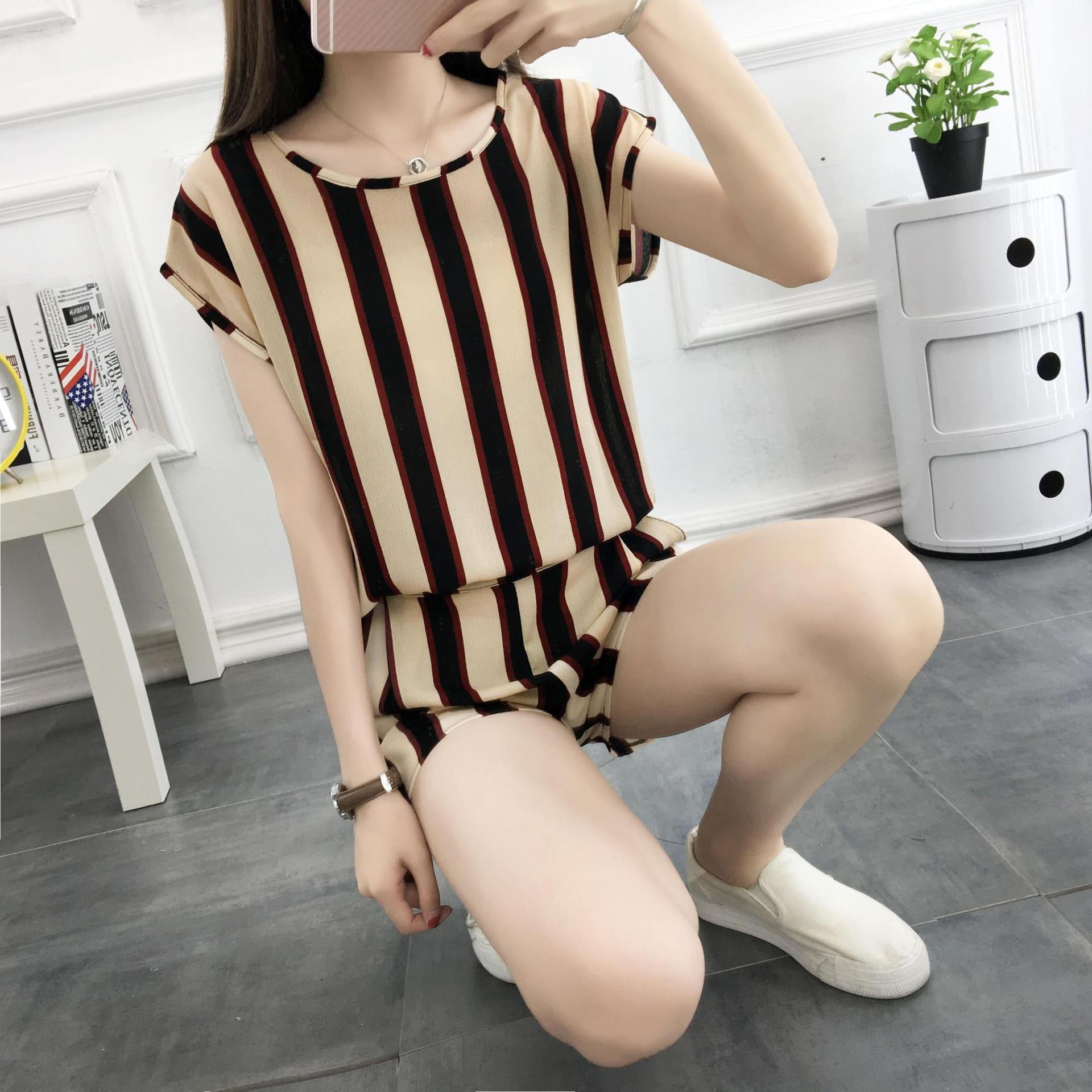 Women's Fashion New Short Sleeve Shorts Two Piece Set