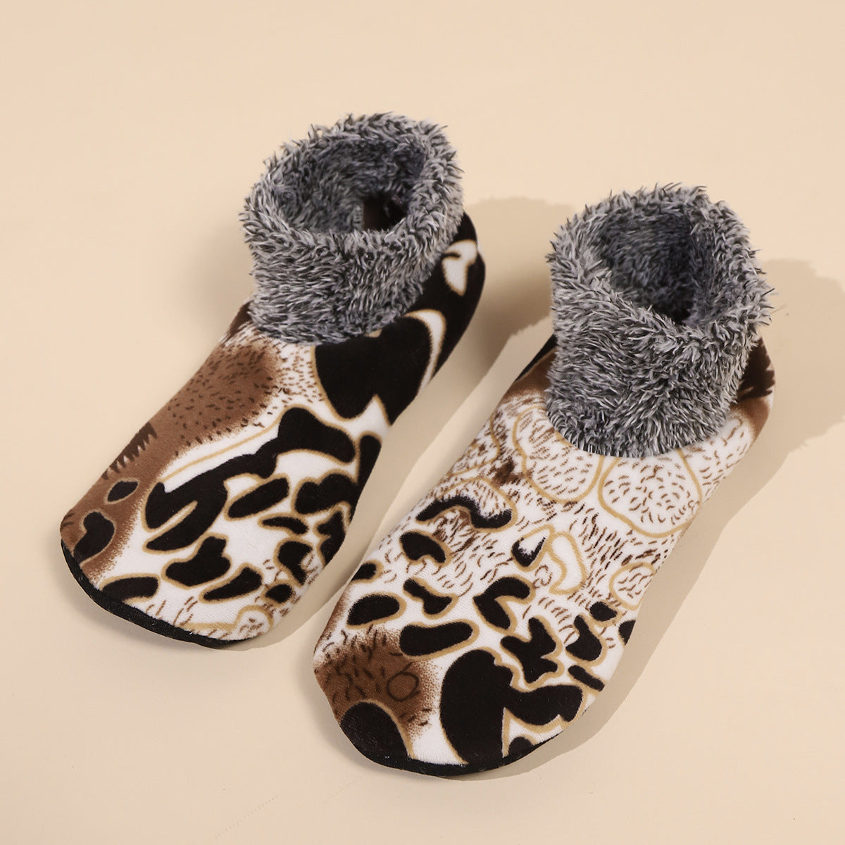 Plus Size Women's Winter Leopard Print Room Socks