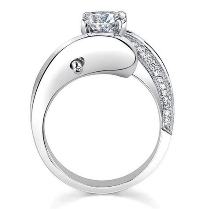 Elegant Geometric White Zircon Gold-Plated Women’s Fashion Engagement Ring