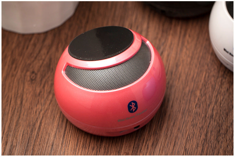 Anti gravity bluetooth speaker