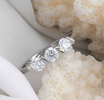 Korean Luxury Titanium Steel Zircon Engagement Rings