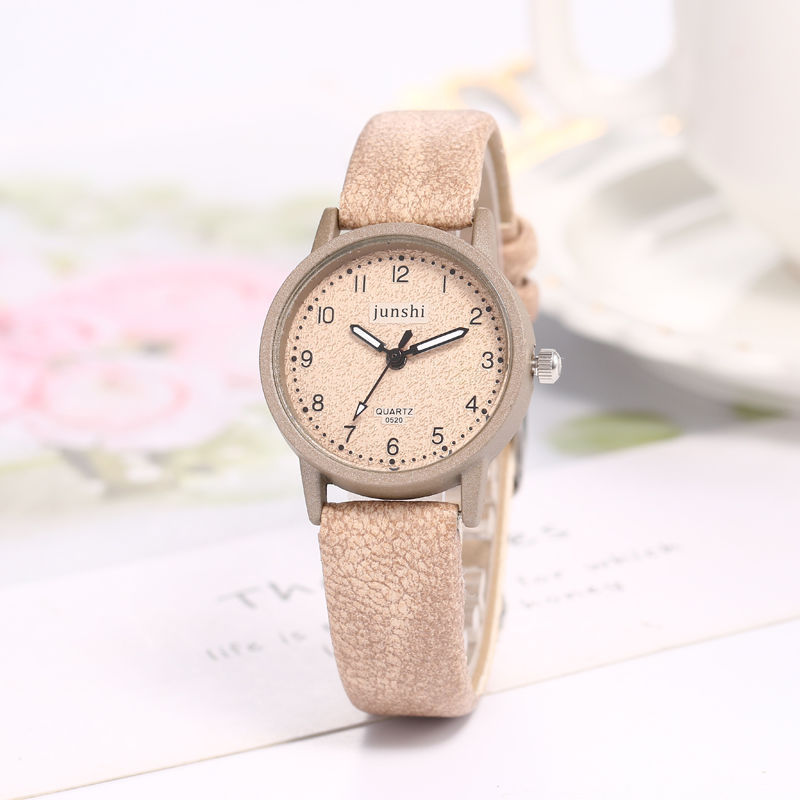Casual Round Dial Couple’s Quartz Watches with PU Strap