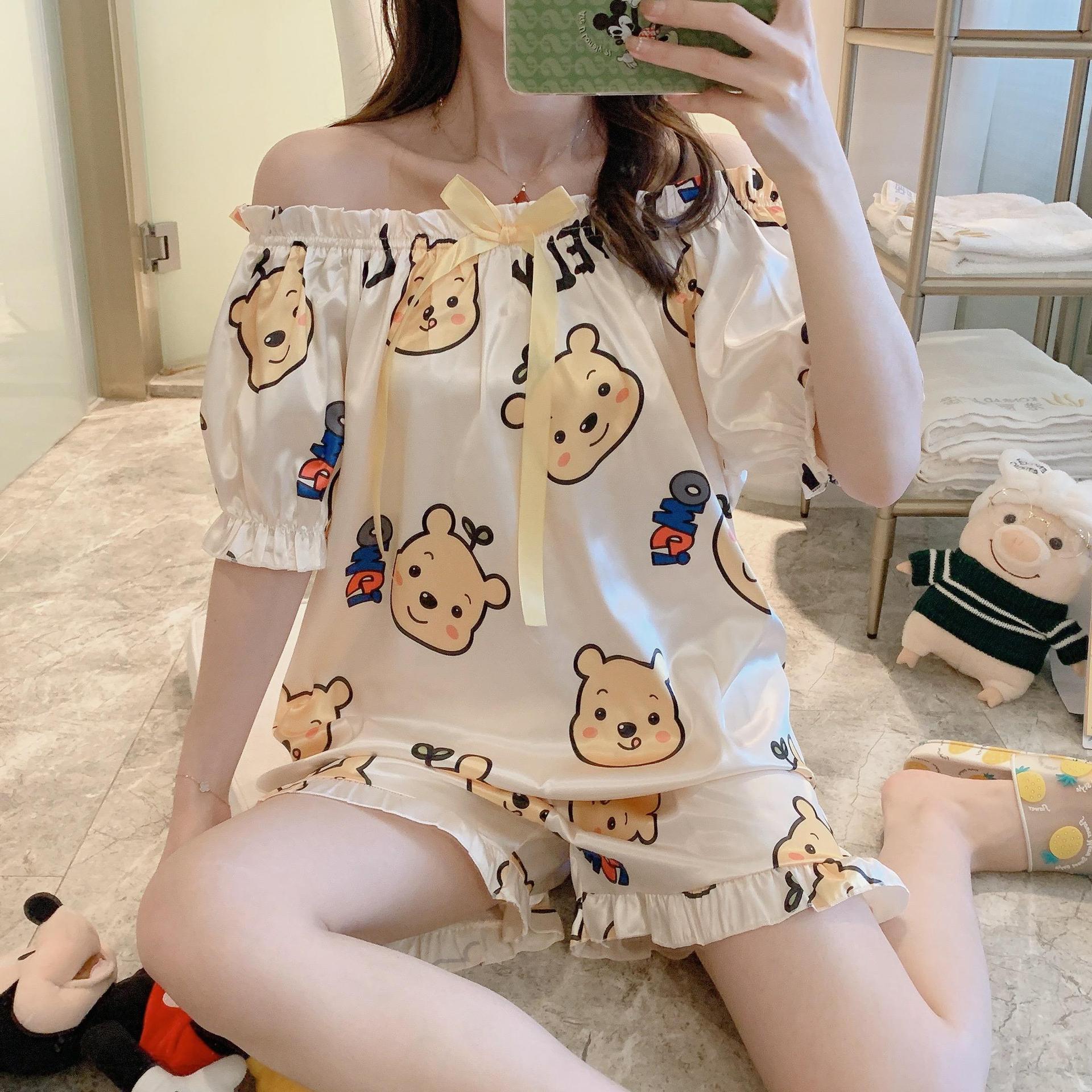 Women's Lightweight Two-Piece Short-Sleeved Pajama Set