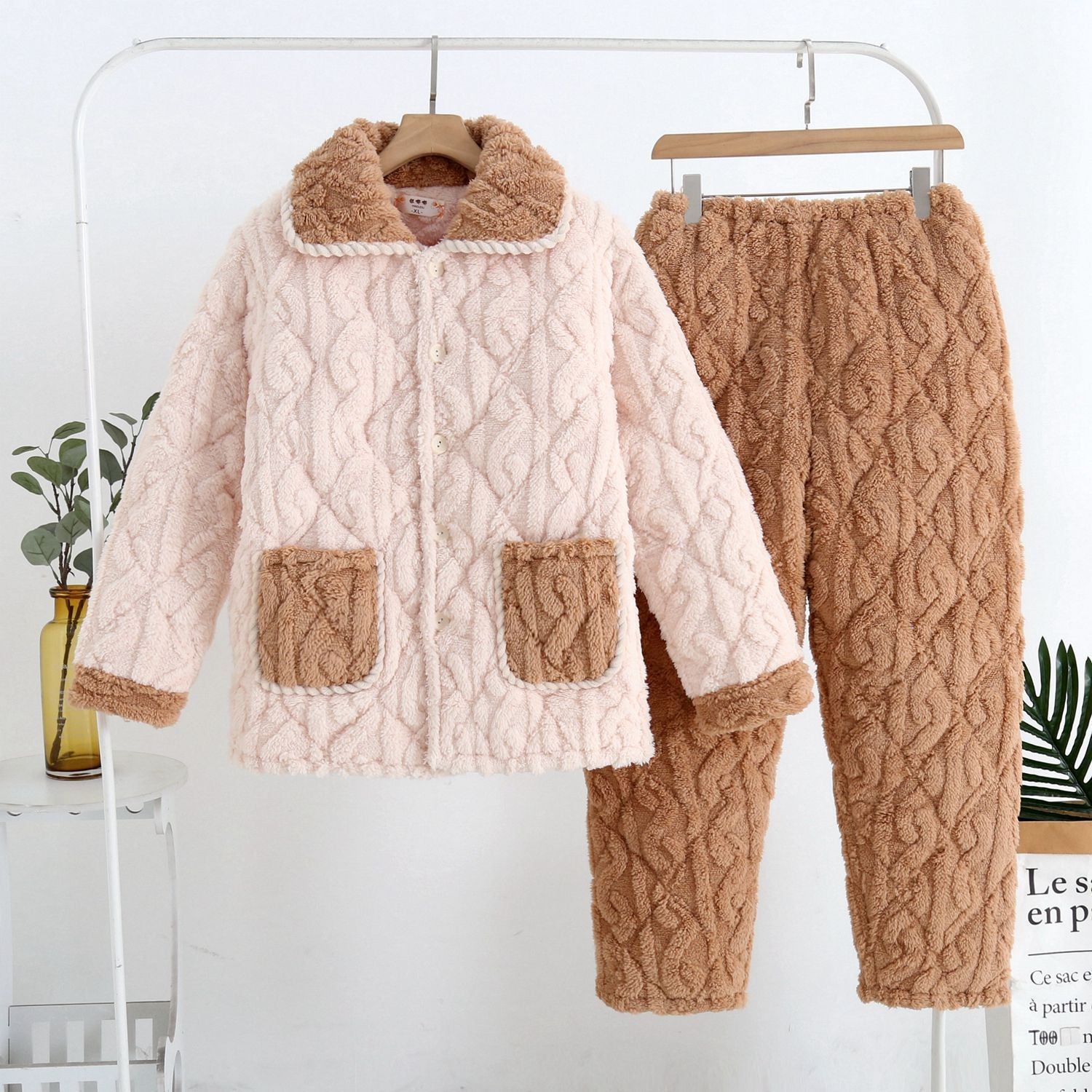 Women's Fashion Coral Fleece Three-layer Thickened Fleece-lined Warm Loungewear