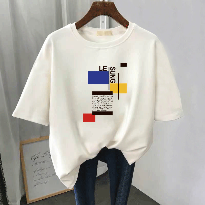 Women's Loose Fit School Style T-Shirt – Casual Everyday Top