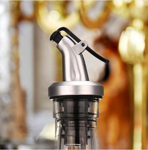 Olive Oil Sprayer Spout & Liquor Dispenser – Flip Top Wine Pourers & Stoppers Set