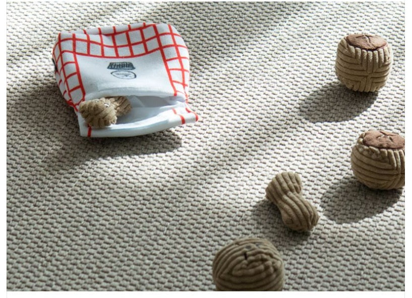 Interactive Korean Walnut and Peanut Sounding Hidden Food Sniffing Toy for Dogs