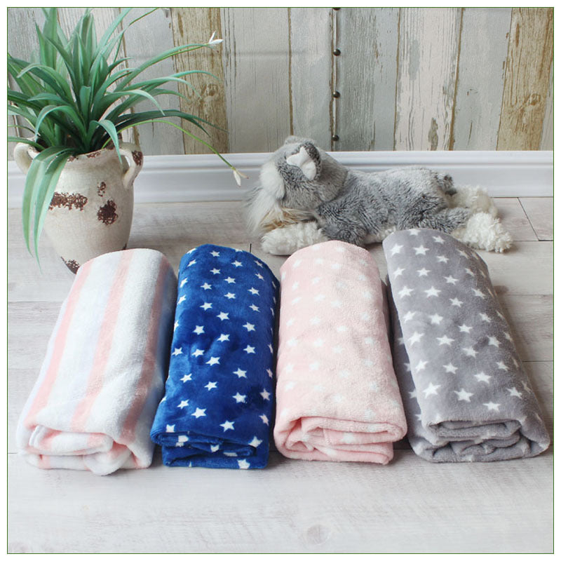 Soft and Practical Pet Blanket Quilt for Dogs and Cats