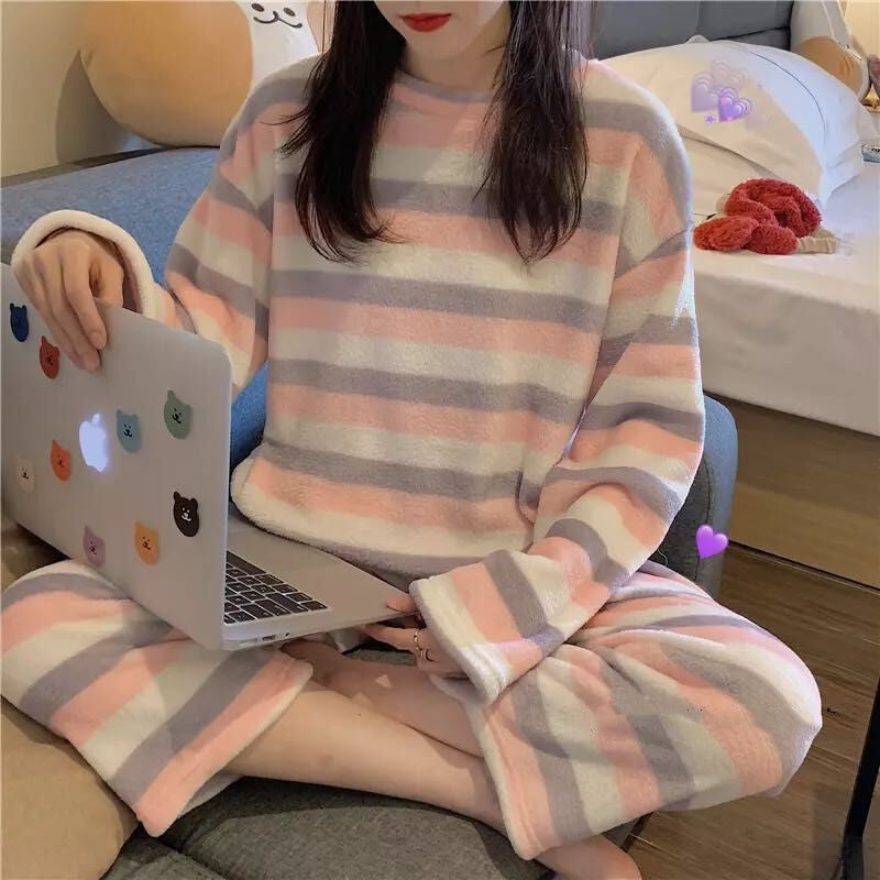 Women's Korean Style Flannel Fleece Loungewear Relaxed Fit