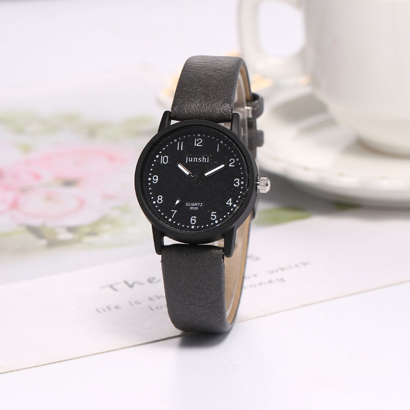Casual Round Dial Couple’s Quartz Watches with PU Strap