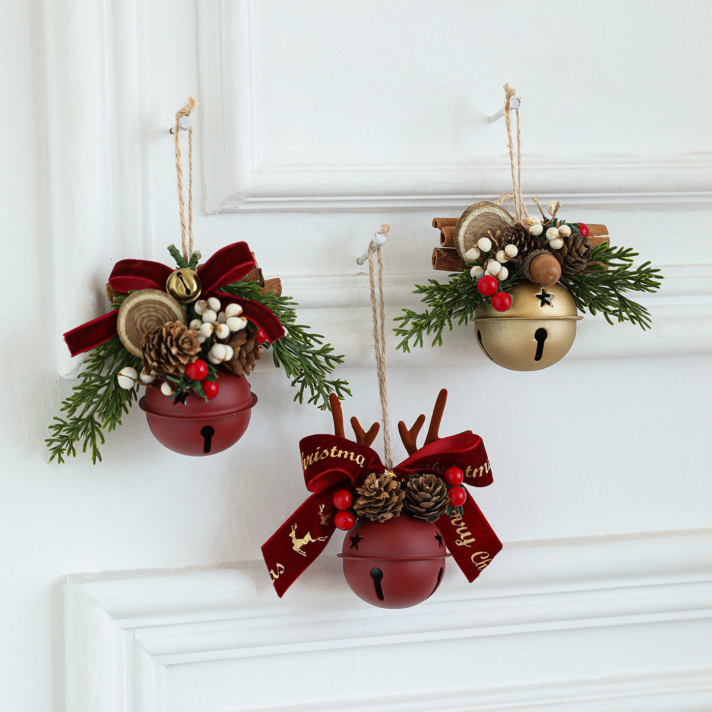 Jingling Bell Antlers Bowknot Pine Cone Mixed Pendant Show Window Hangings
