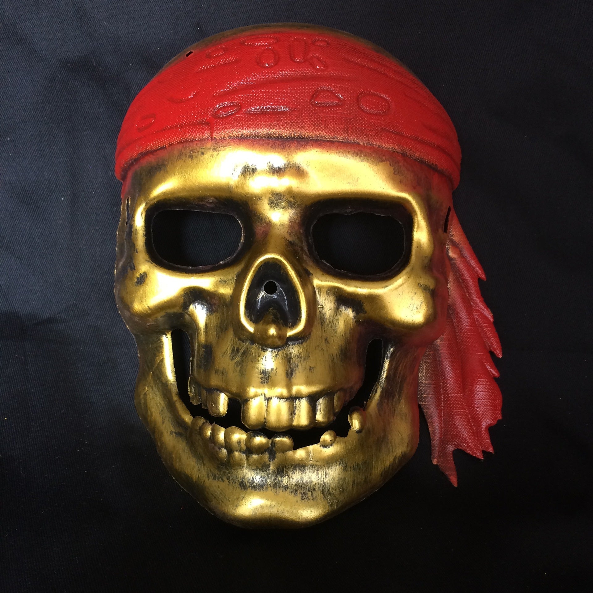 Skull Pirate Mask – Scary Headgear for Halloween Cosplay and Costume Parties