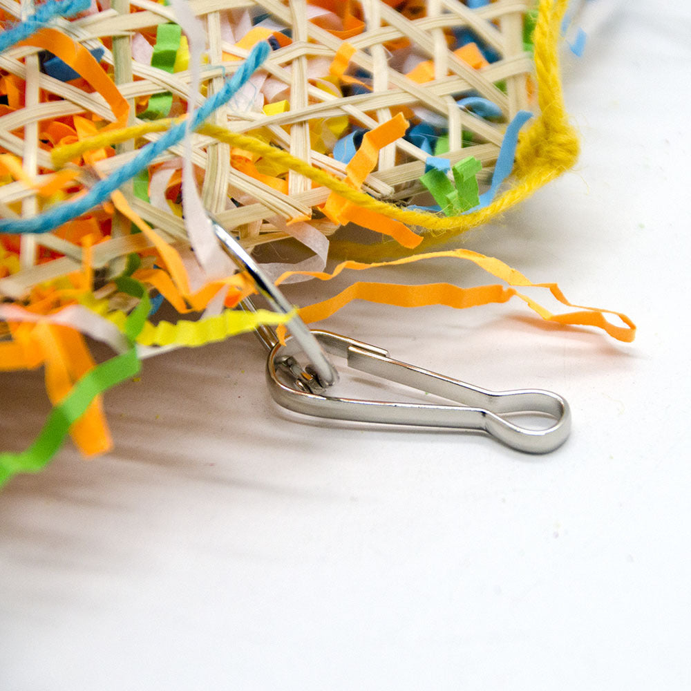 Bird Brushed Straw Chew Toy for Parrots and Small Birds