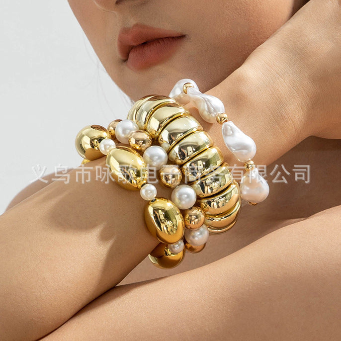 Unisex Punk Iron Bracelet – Multi-Layer Open Geometric Design
