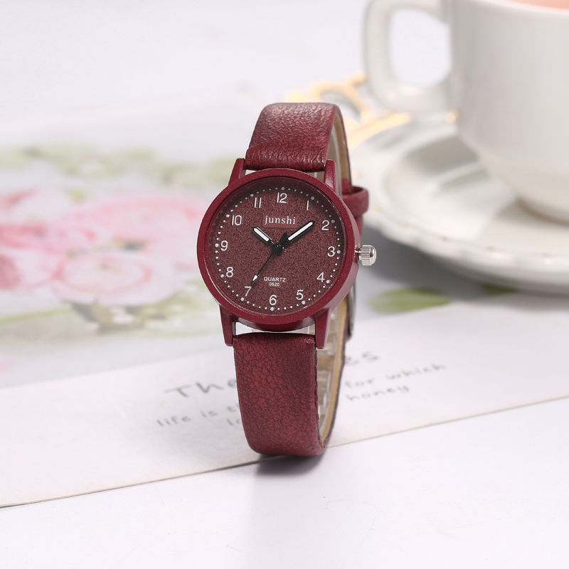 Casual Round Dial Couple’s Quartz Watches with PU Strap