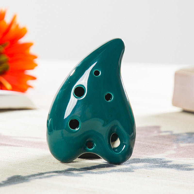 Color Glaze Heart-Shaped Porcelain Flute