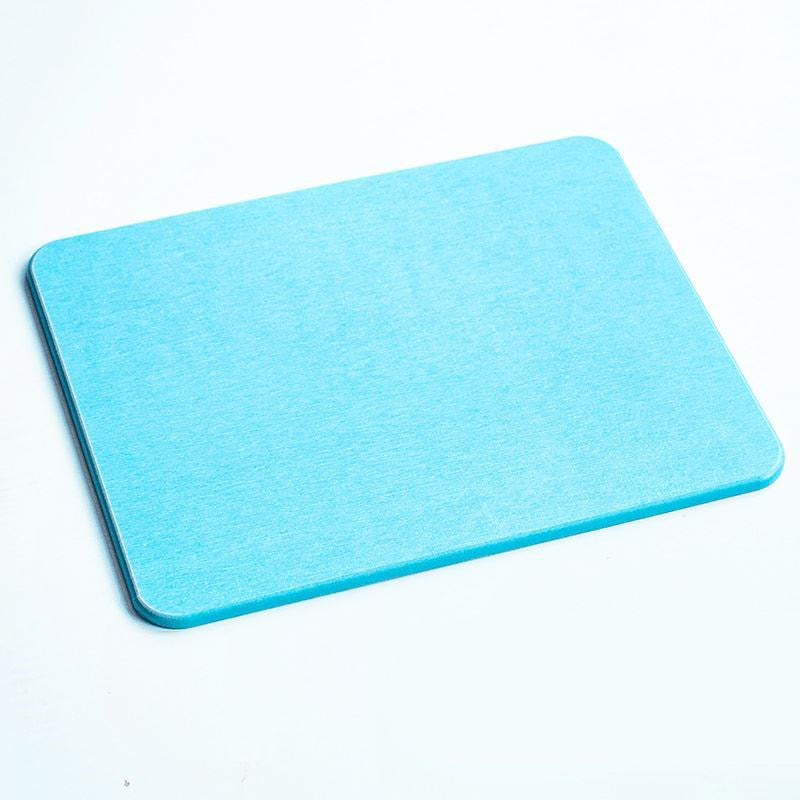 Solid Color Bathroom Floor Mat – Soft & Absorbent Bath Rug
