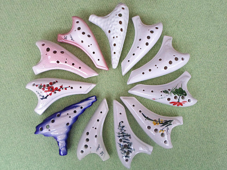 Cracked glazed pottery flute
