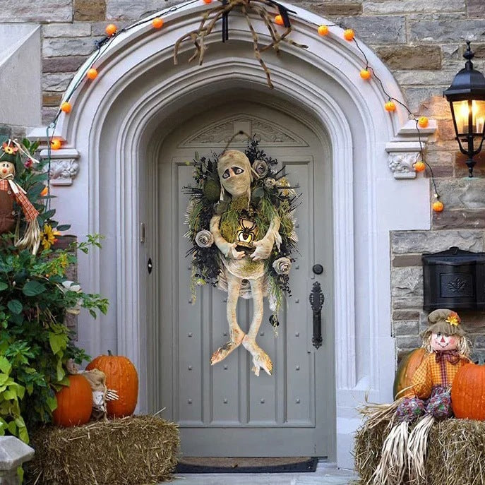 Halloween Mummy Wreath Pendant – Spooky Door Hanging Decoration for Haunted House and Party Supplies