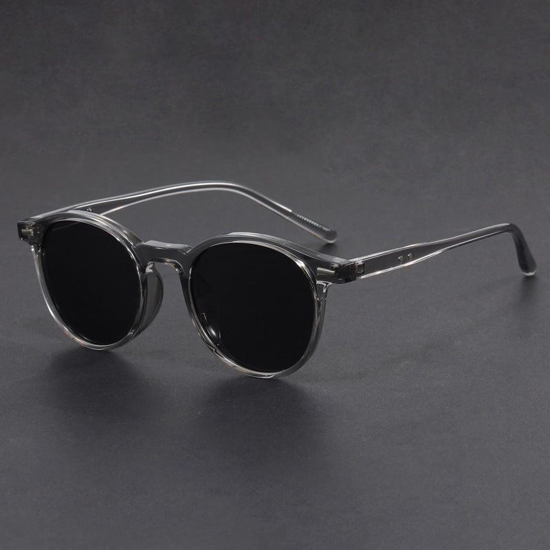 Ultra-Light Round Retro Sunglasses – UV Protection