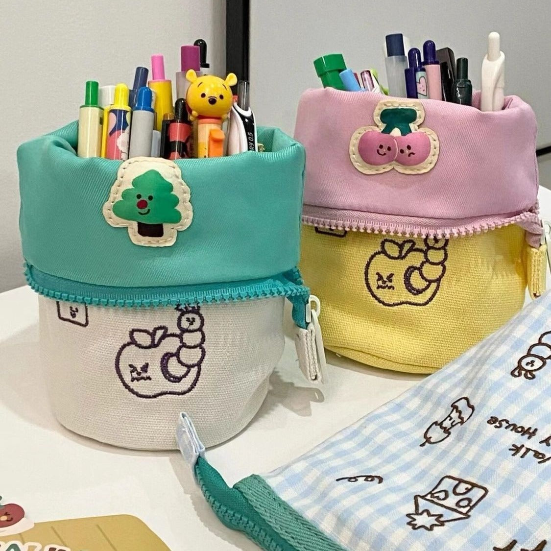 Creative Pull-out Pencil Case High Vertical Turn