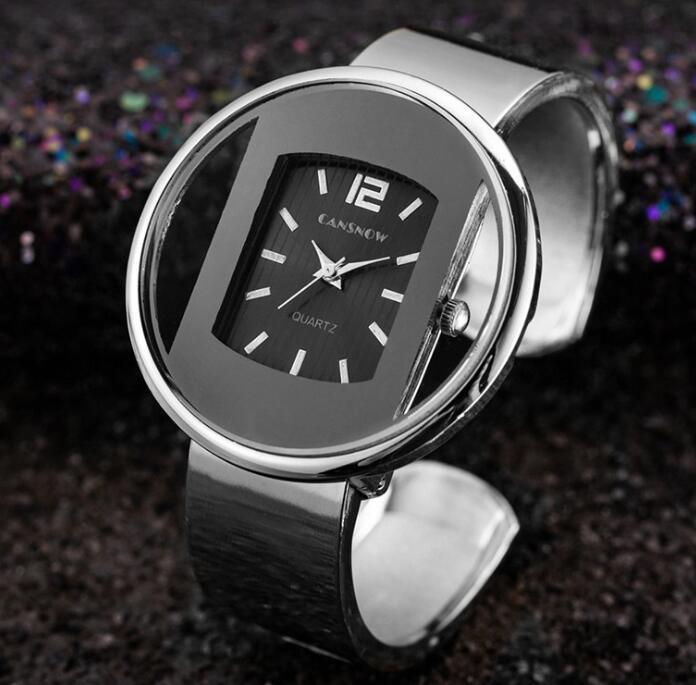Luxury Women's Bracelet Watch – Gold/Silver Dial with Adjustable Steel Band, Quartz Movement