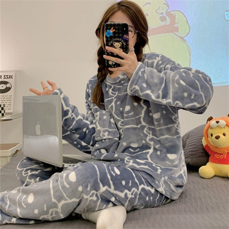 Womens Coral Fleece Winter Pajamas Relaxed Fit Long Sleeve