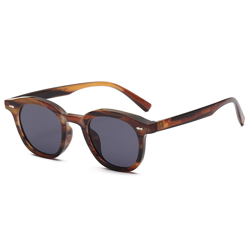 Retro Beige Nail-Detail Fashion Sunglasses