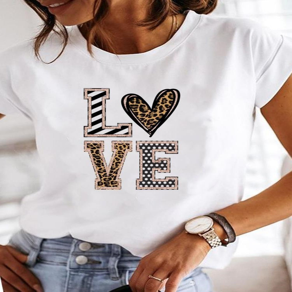 Women's Casual Printed Mesh Soft Tee Regular Fit