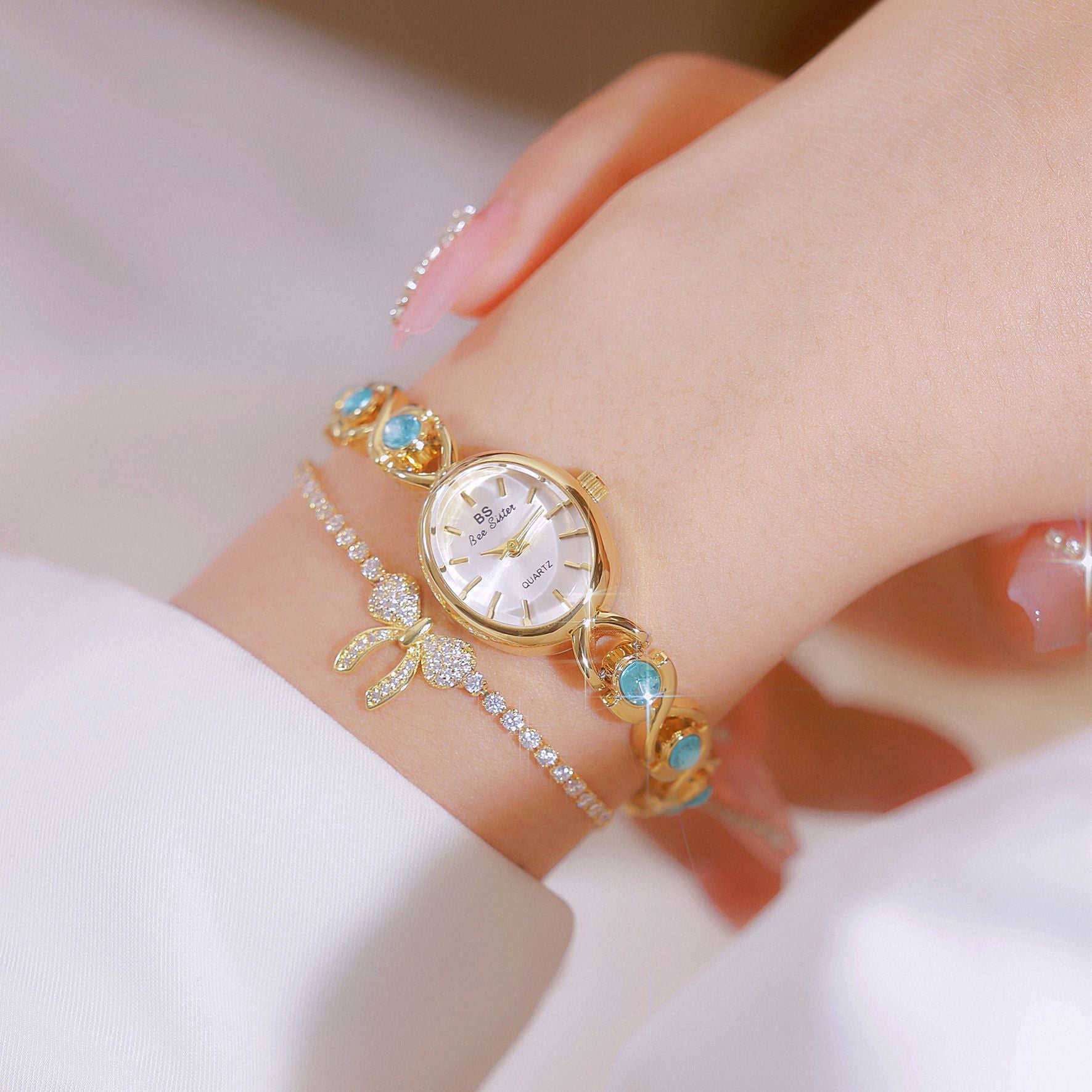 Oval Ice Crushing Glacier Sapphire Small Light Luxury Watch