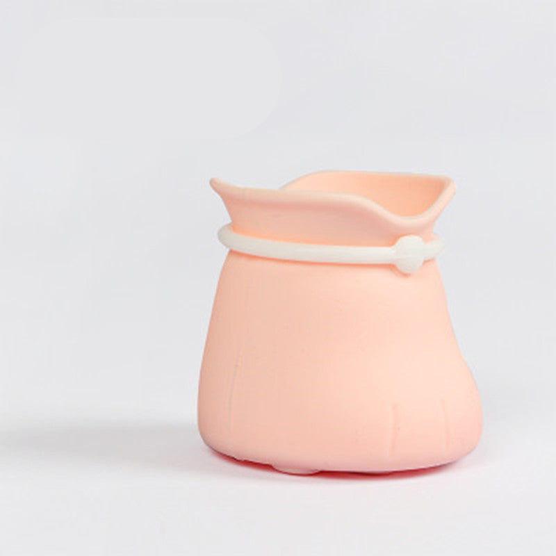 Wear Resistant Chair Legs And Feet Covered With Silicone Pads