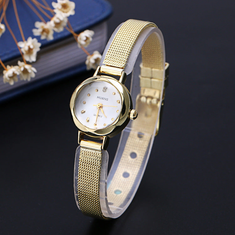 Exquisite Small Diamond Korean Fashion Ladies' Quartz Bracelet Watch