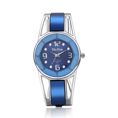 Slim Alloy Bracelet Watch Men's Quartz Timepiece Classic