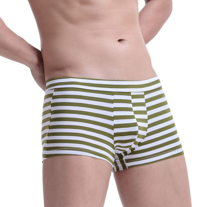 Men's underwear with a square corner