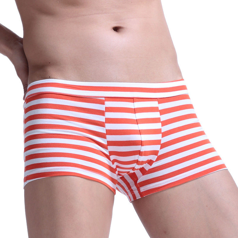 Men's underwear with a square corner