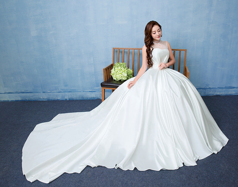 Elegant Korean Satin Wedding Dress with Dramatic Big Tail