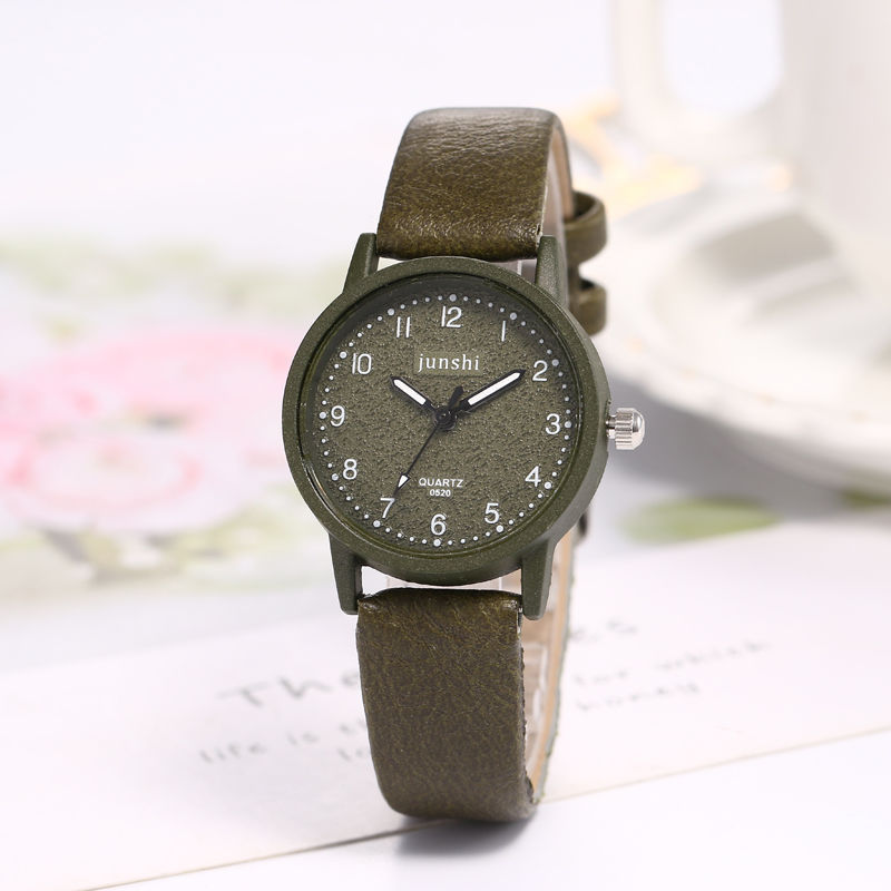 Casual Round Dial Couple’s Quartz Watches with PU Strap