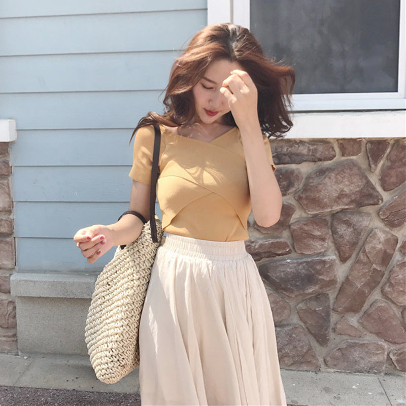Knitted Slim V-neck Scheming Temperament Little Sexy T-shirt Women Winter