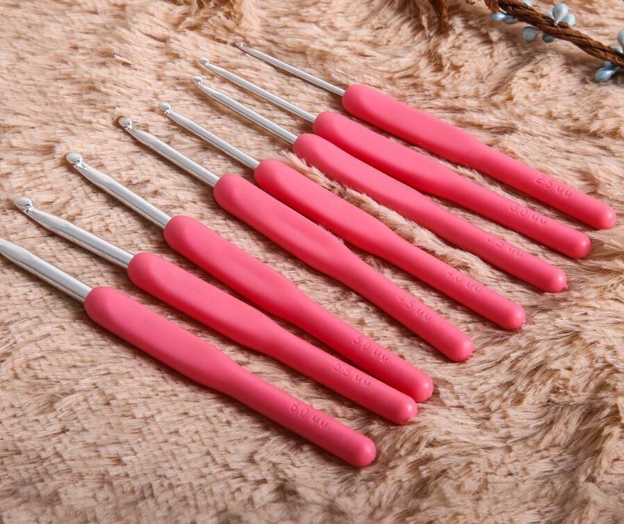 Knitting Tool Set – Sweater Needles, Soft Handle Crochet & Imitation Cola Crochet (8pcs)