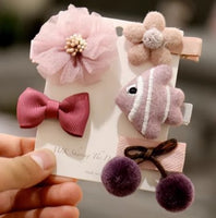 Purple yarn flower fish