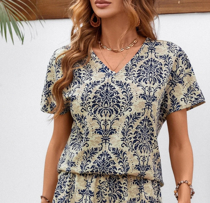 Loose Printed Casual Suit V-neck Short Sleeve Top Elastic Waist Shorts