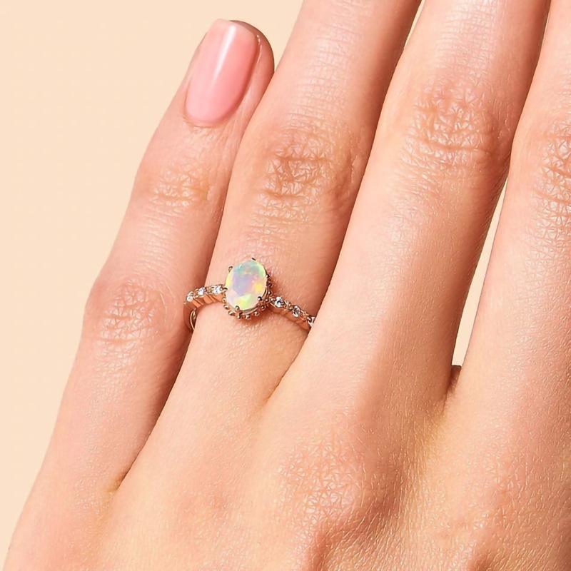 Imitation Moonstone Oval Rose Gold Ring Women's Niche