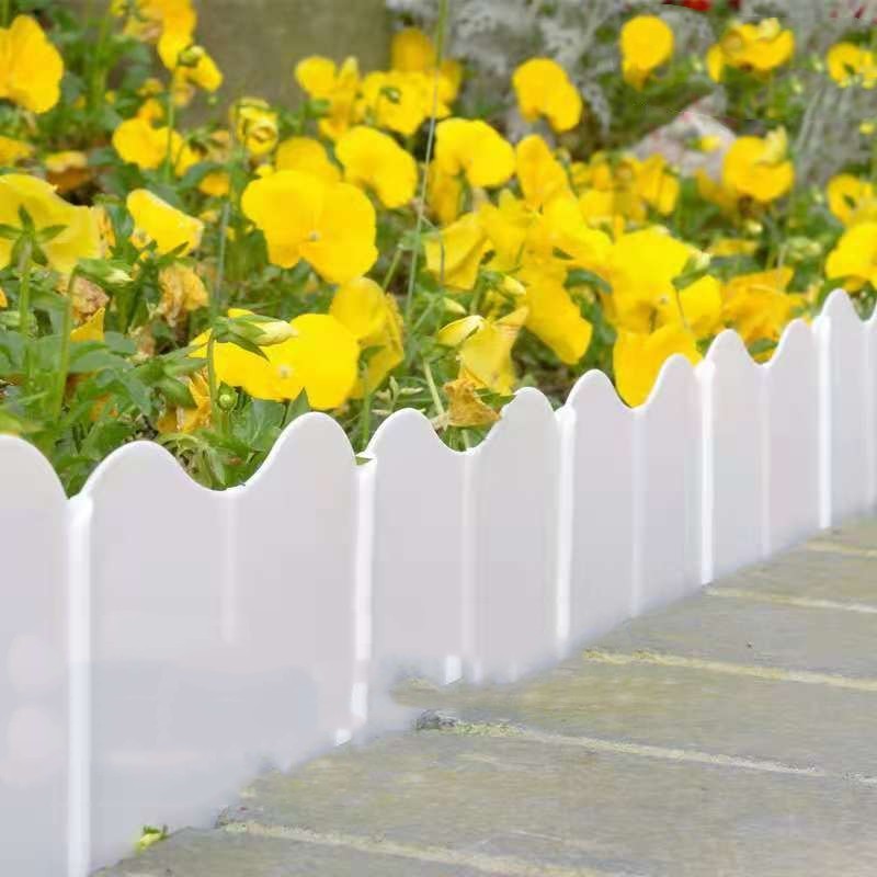 Outdoor Small Fence Garden Lawn Fence Plastic Anti-corrosion