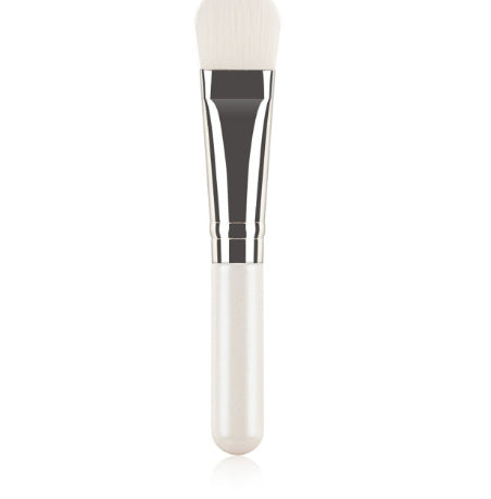 Short-Handle Wooden Makeup Brush with Soft Artificial Fiber Bristles