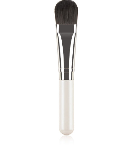 Short-Handle Wooden Makeup Brush with Soft Artificial Fiber Bristles