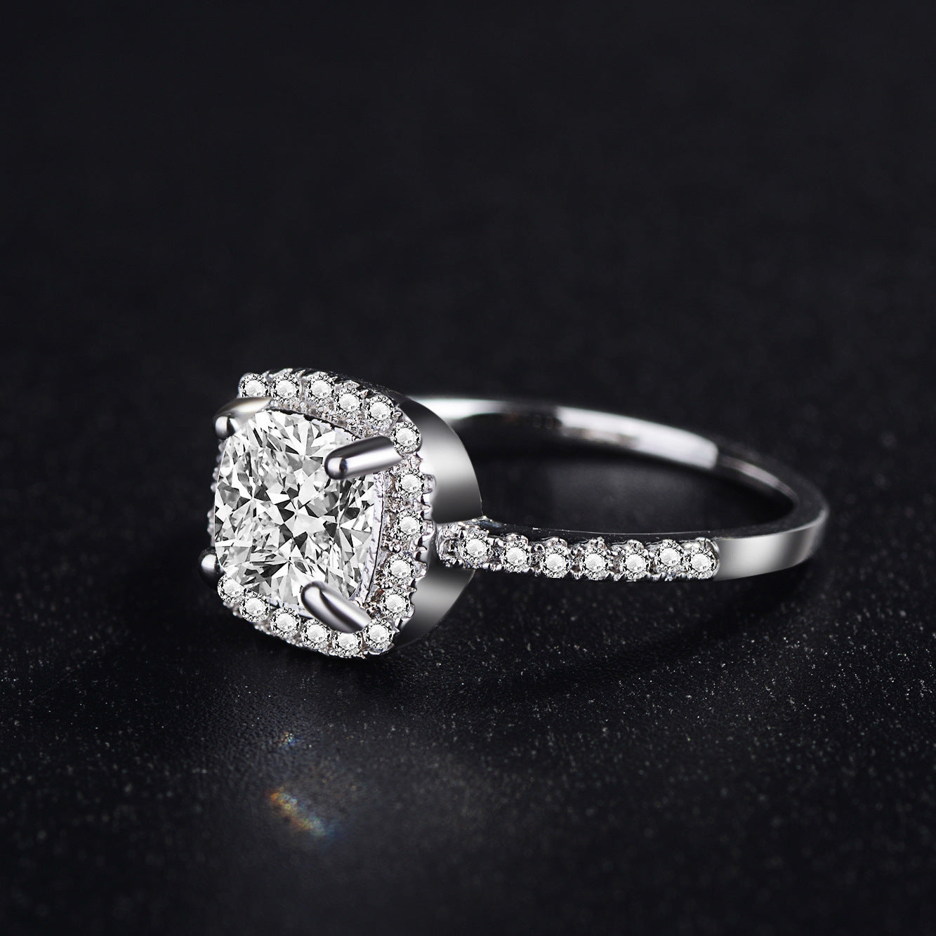 Women's White Copper Ring Elegant Cubic Zircon 7mm Stone