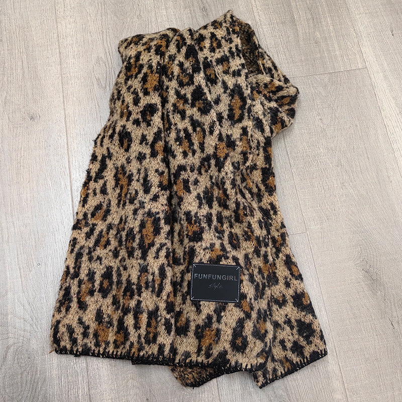 Spring & Autumn Warm Leopard Print Triangular Binder – New All-Matching Stylish Design