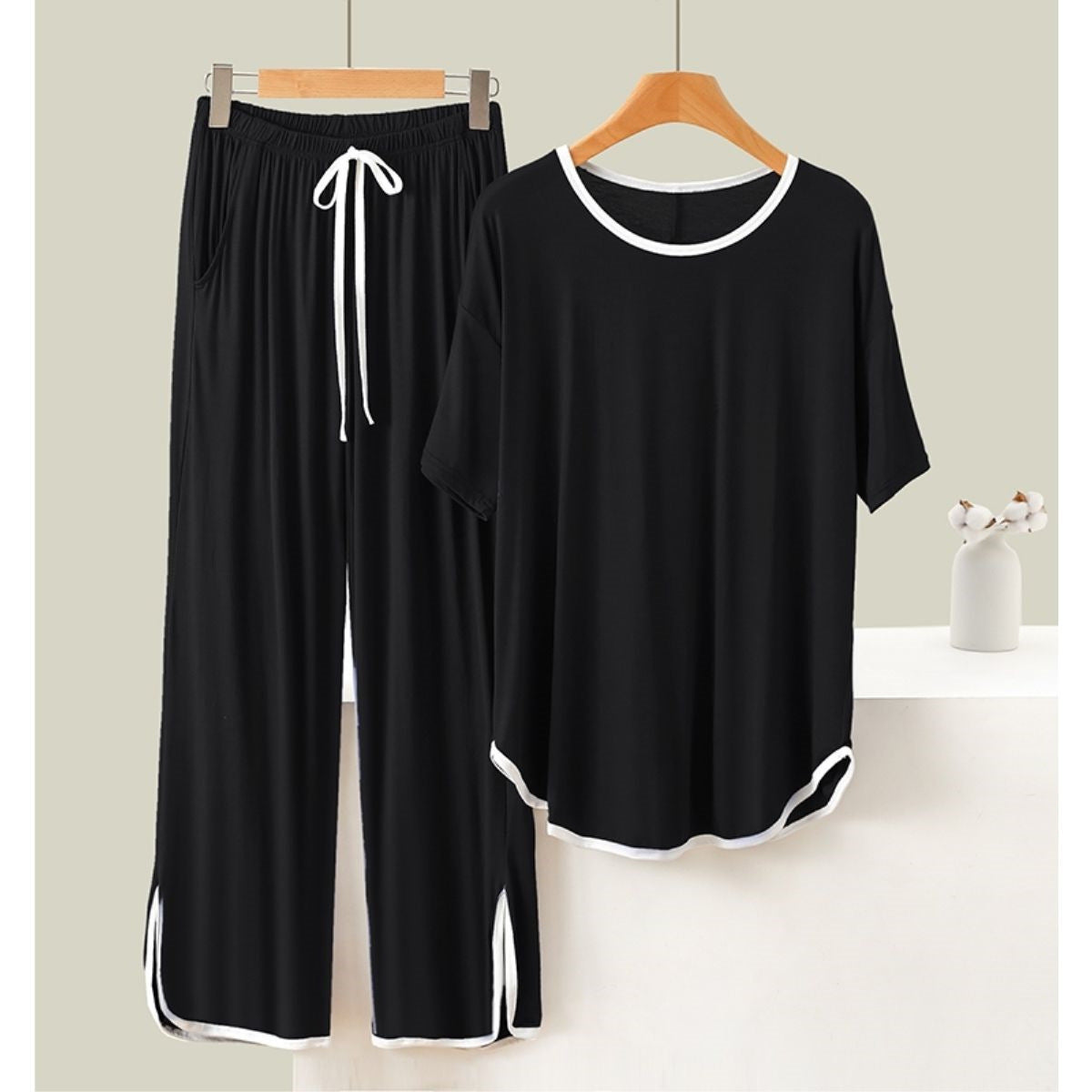 Unisex Short Sleeve Pajama Set Polyester Relaxed Fit