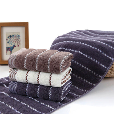 100 Percent Cotton Embroidered Bath Towel for Everyday Use
