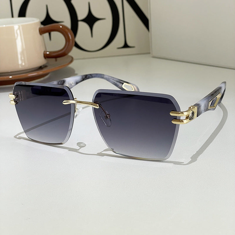 Street Style Trendy Trimming Sunglasses – INS Fashion Statement Eyewear